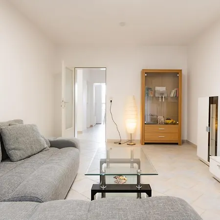 Apartment Schoki